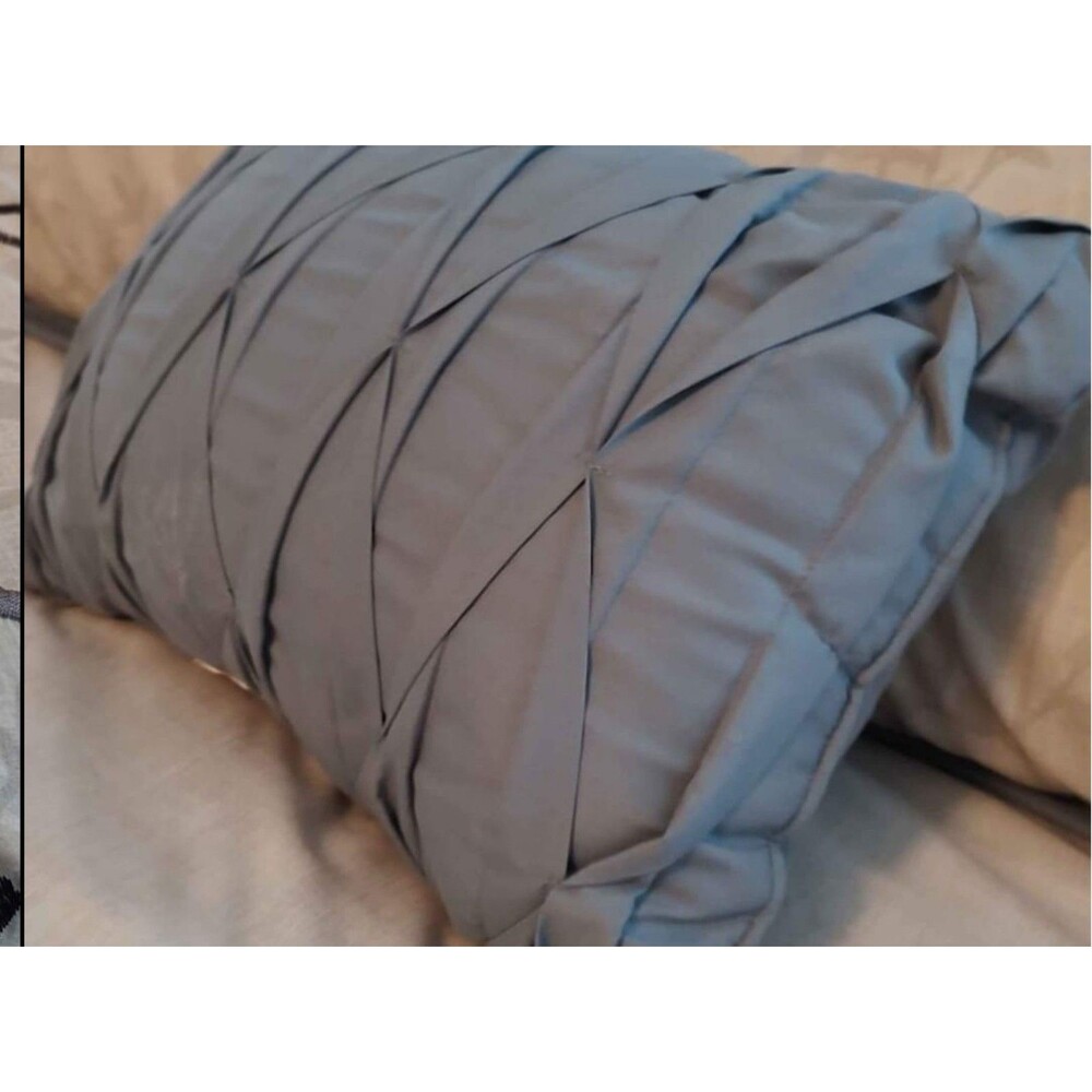 King size comforter set - Picture 2 of 8